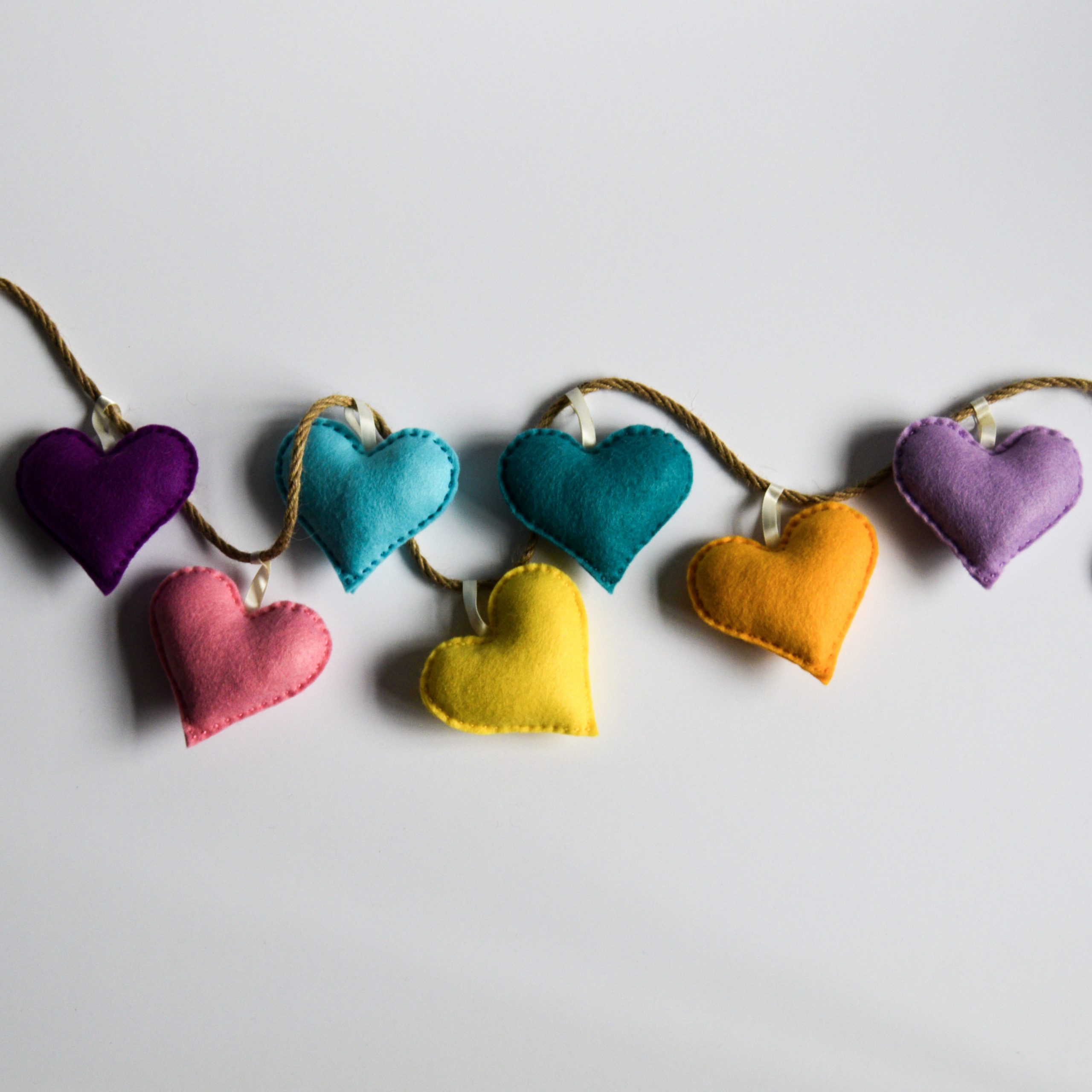 Pastel Hearts Garland